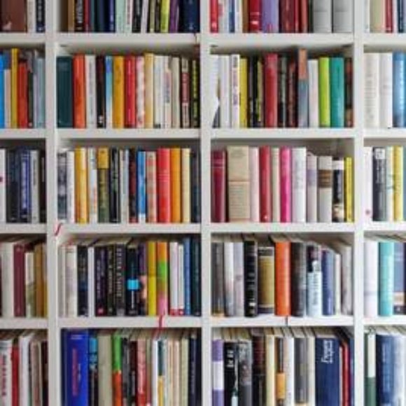 Meet your Posher, Addison's Top Choice New & Used - Picture 2 of 16